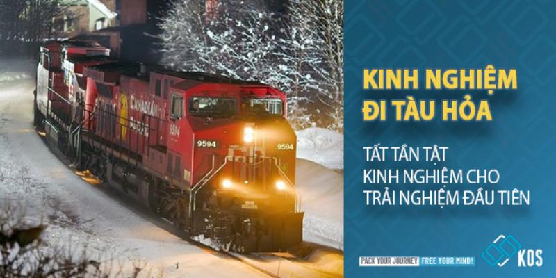 Một chiếc túi xách nhỏ hoặc balo đang được đặt lên ghế xe khách hoặc tàu hỏa, chuẩn bị cho chuyến đi, có thể có thêm một chai nước hoặc sách bên cạnh